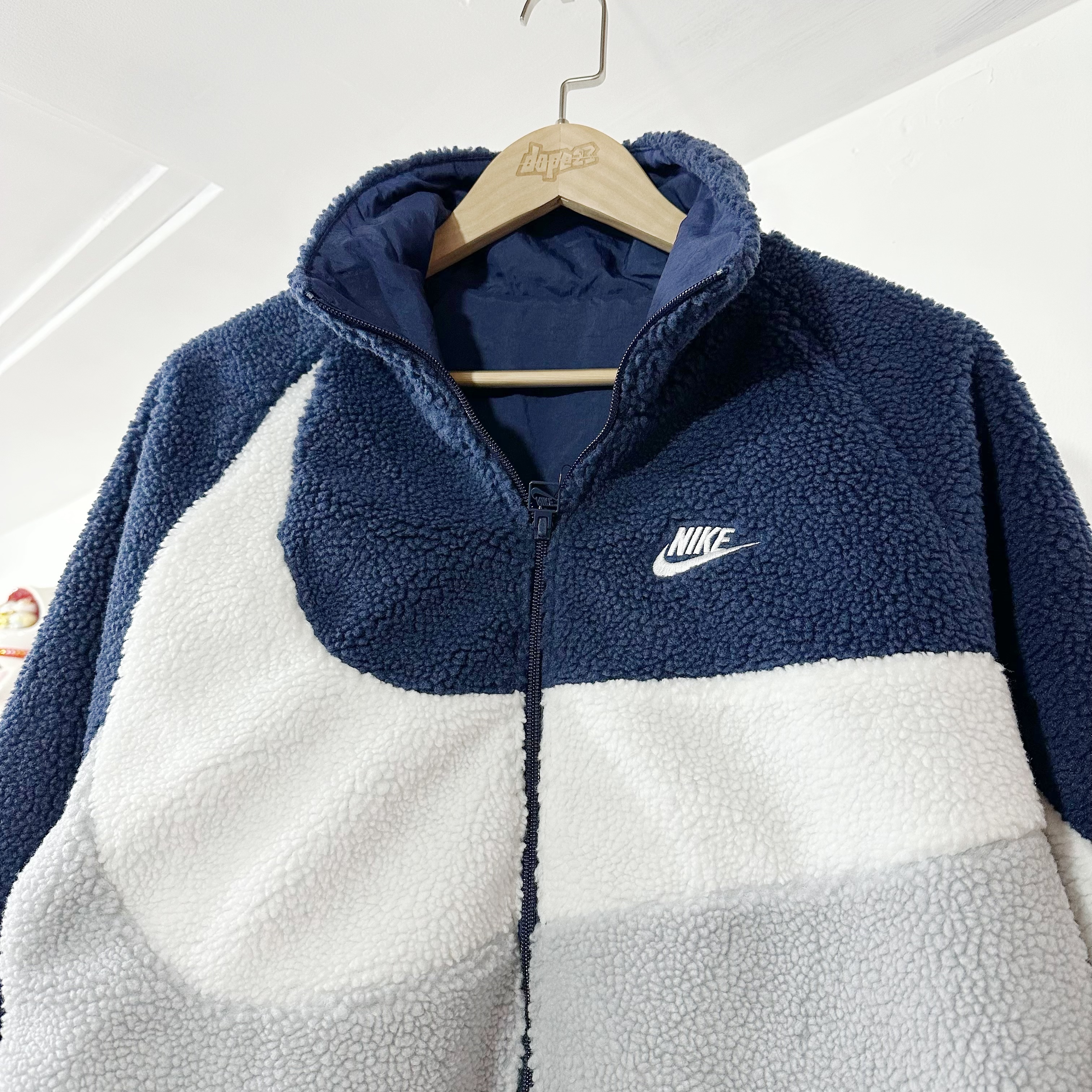 double swoosh nike windbreaker