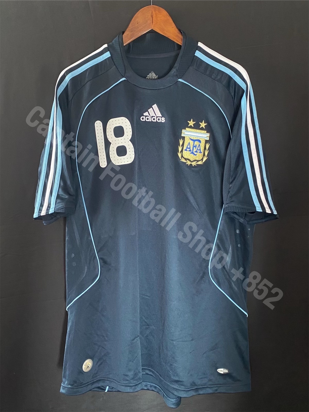 Argentina 2008-2010 Adidas Away Shirt #18 MESSI