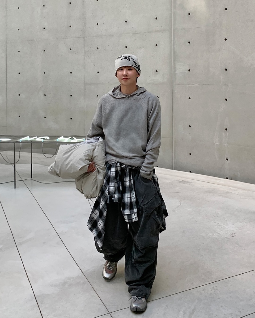 馬海毛鈕釦連帽針織衫