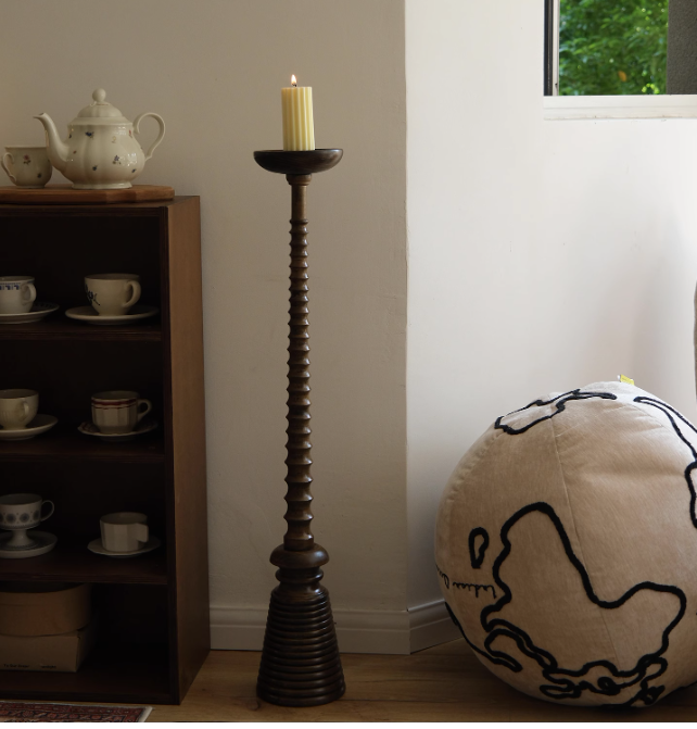 復古雕刻落地蠟燭台