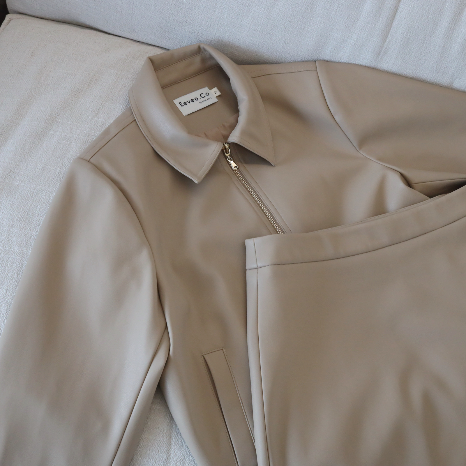 現貨 7128 7129 奶茶色皮褸皮裙