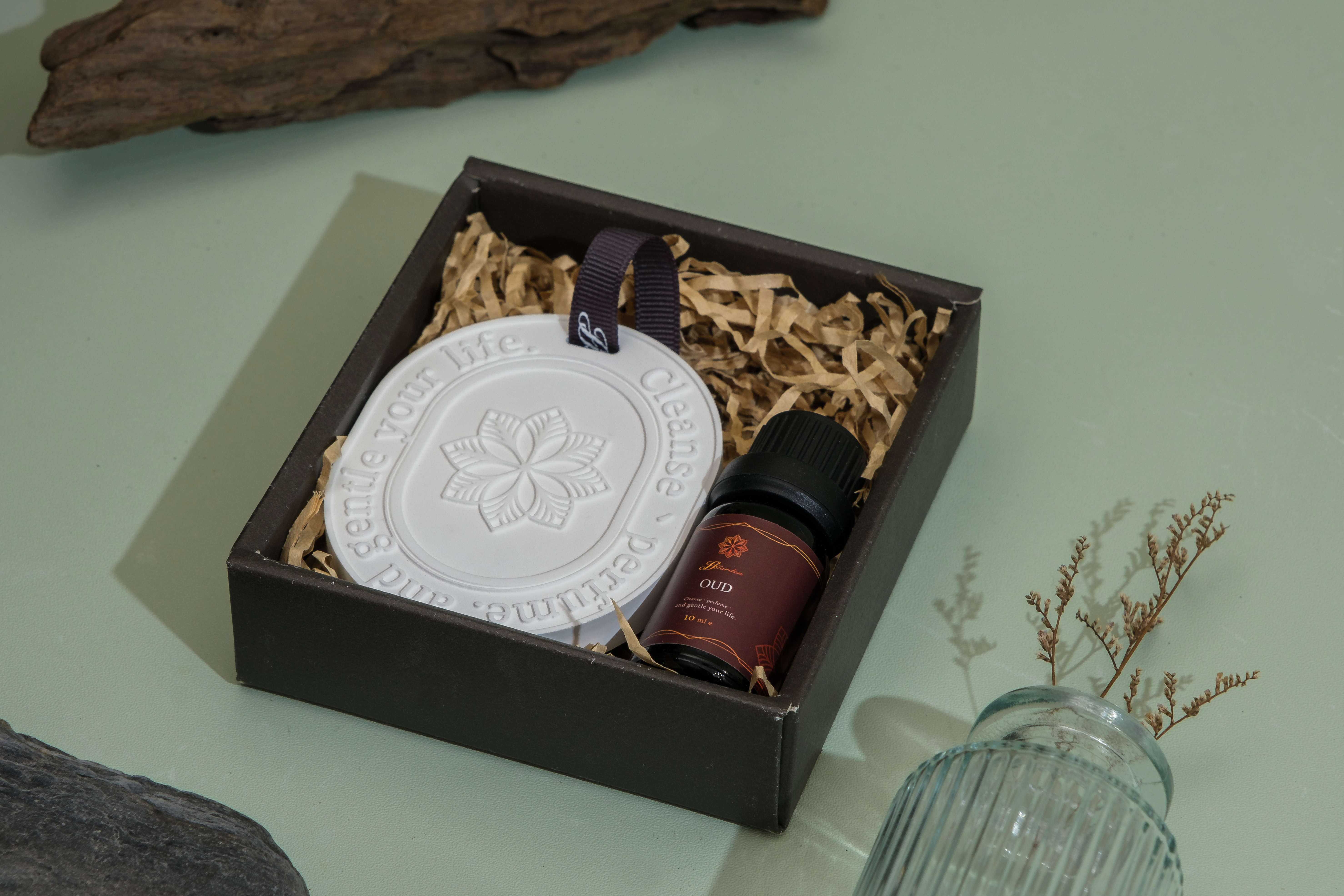 品牌擴香石(必選)+任選一組精油9折優惠(精油價格不同，組合價格不同)