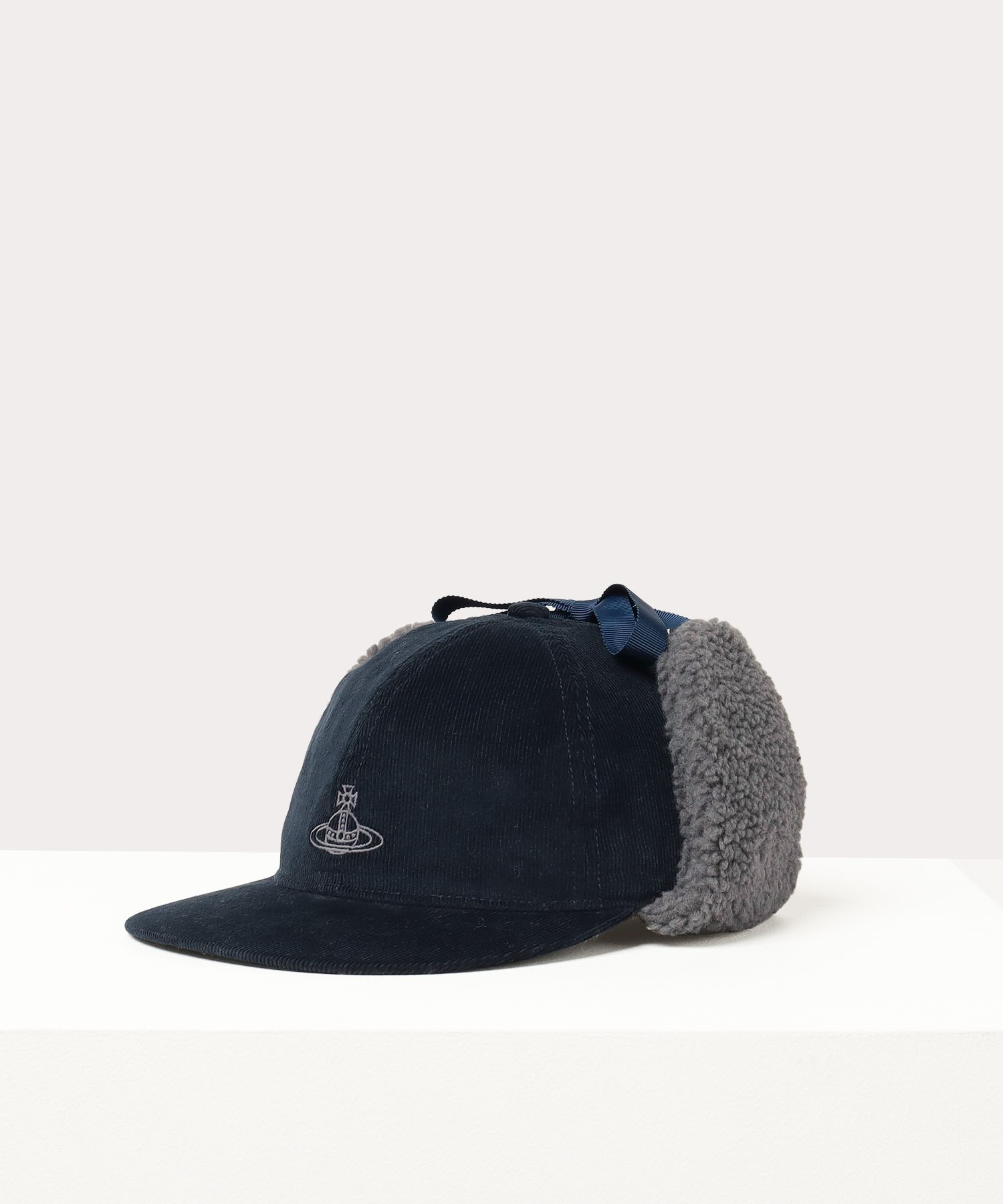 現貨┃Vivienne Westwood 刺繡 燈心絨 絨毛 飛行帽