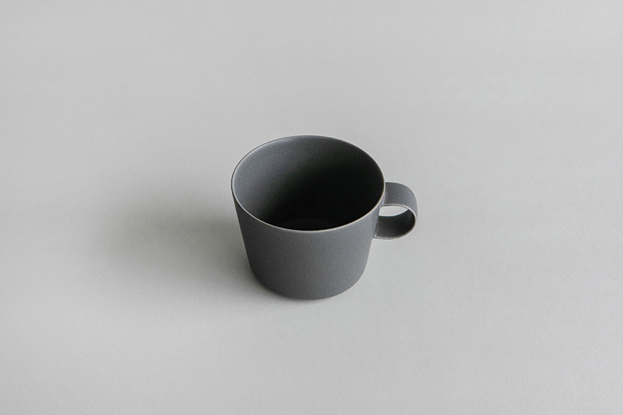 yumiko iihoshi porcelain - 一日杯 早晨/雨天灰