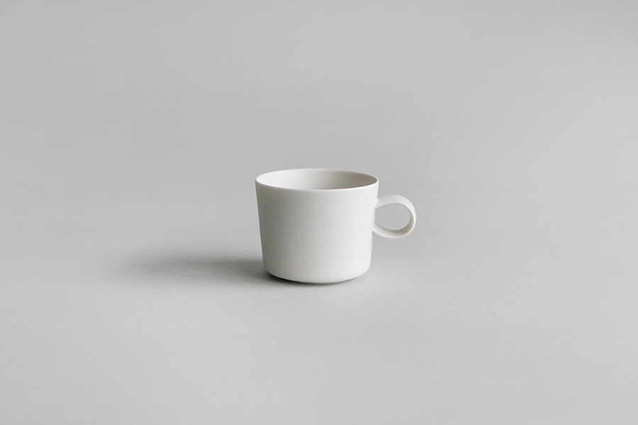 yumiko iihoshi porcelain - 一日杯 深夜/象牙白