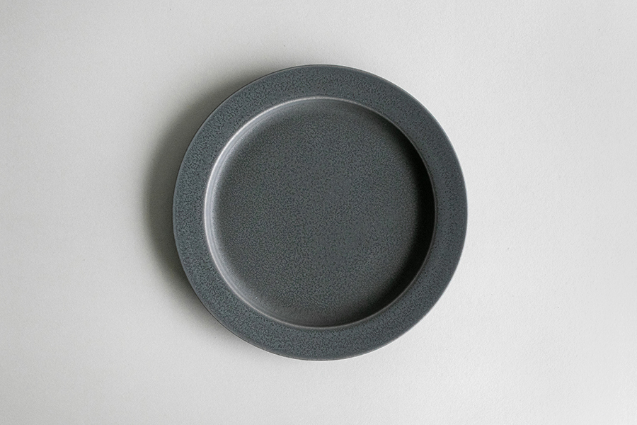 yumiko iihoshi porcelain - 一日盤 午後19cm/雨天灰