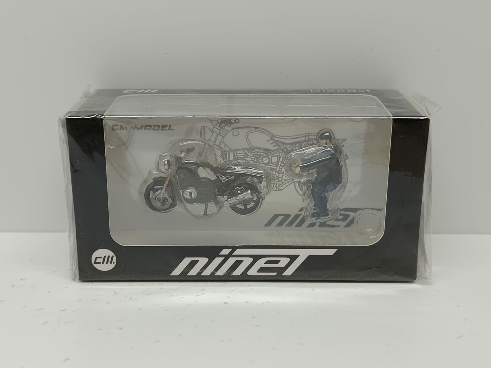 CM MODEL NINET