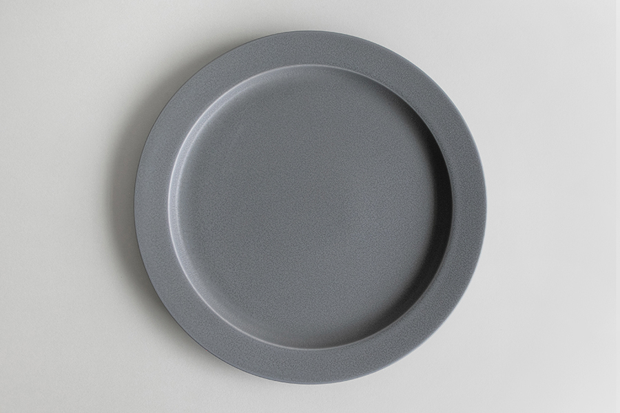 yumiko iihoshi porcelain - 一日盤早晨28cm/雨天灰