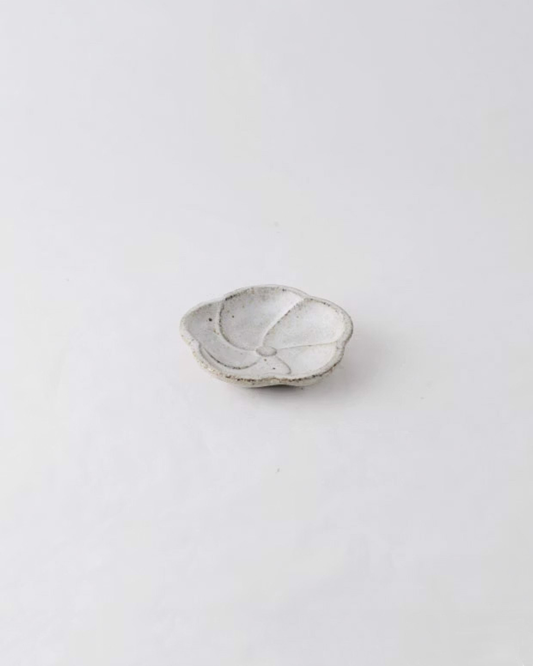 Teokoshi mamezara 手製醬油豆皿 梅｜studio m'