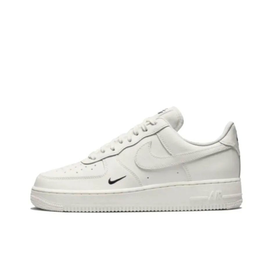 W Nike Air Force 1 ’07 ESS 奶油白 小黑勾HF1058-133