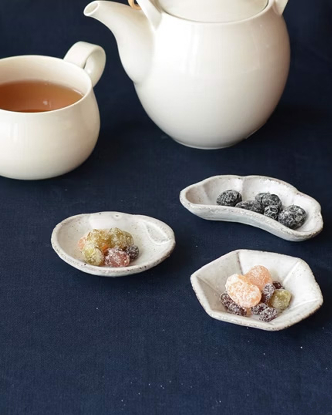 Teokoshi mamezara 手製醬油豆皿 兔｜studio m'