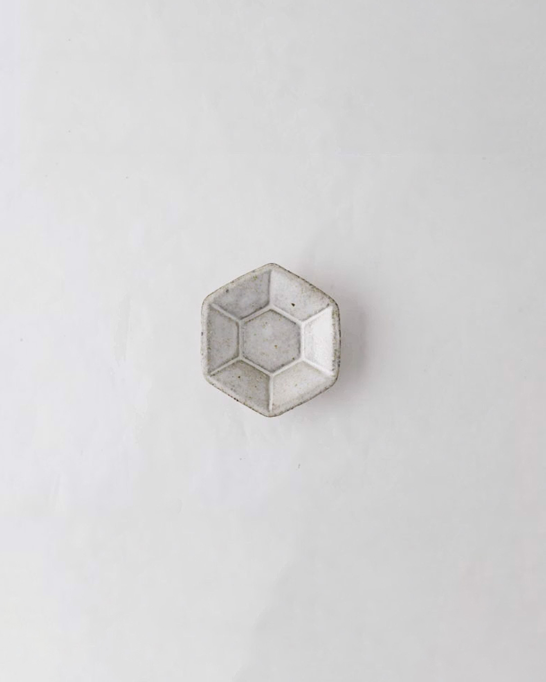 Teokoshi mamezara 手製醬油豆皿 龜｜studio m'