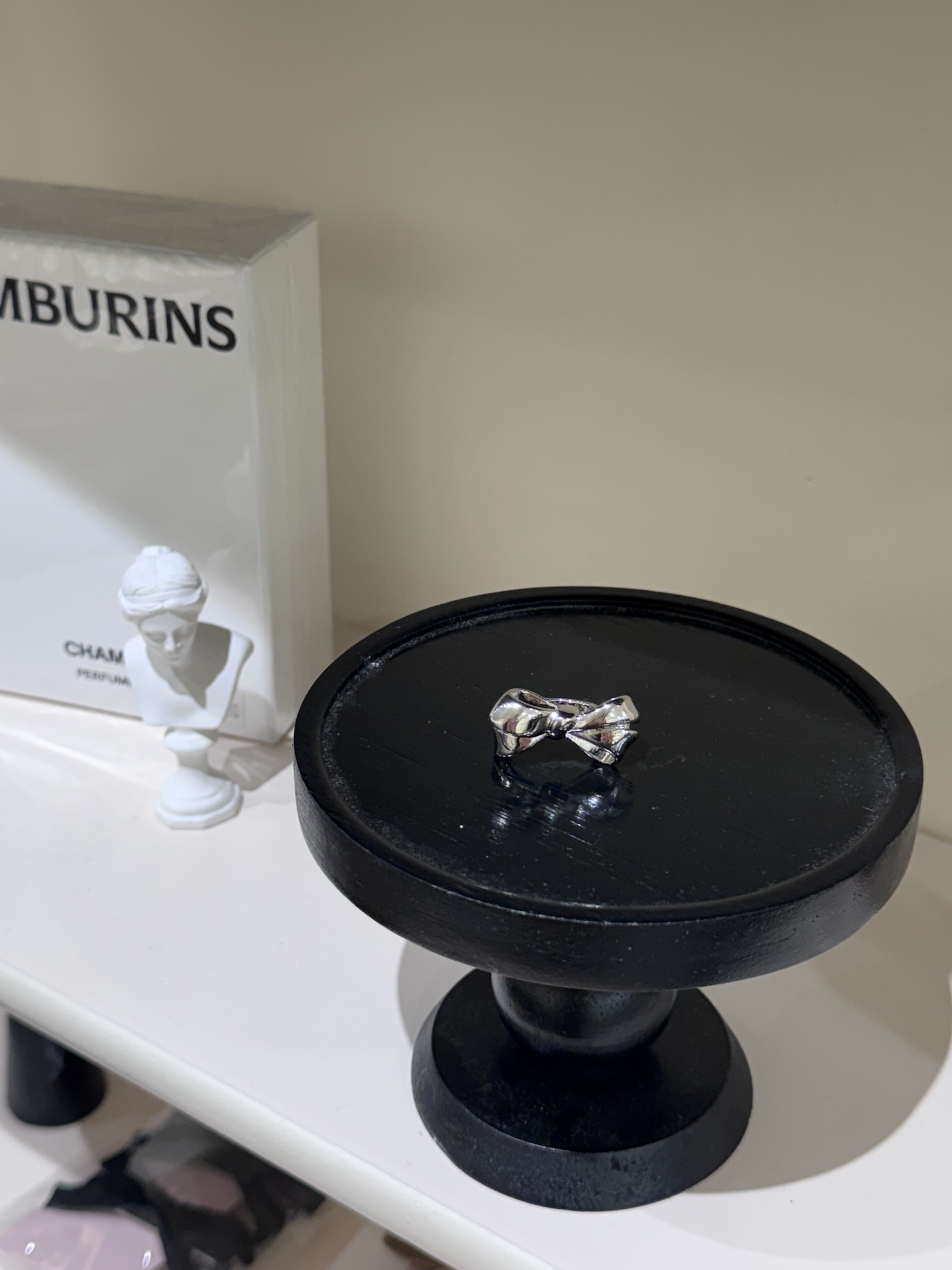 立體質感蝴蝶結戒