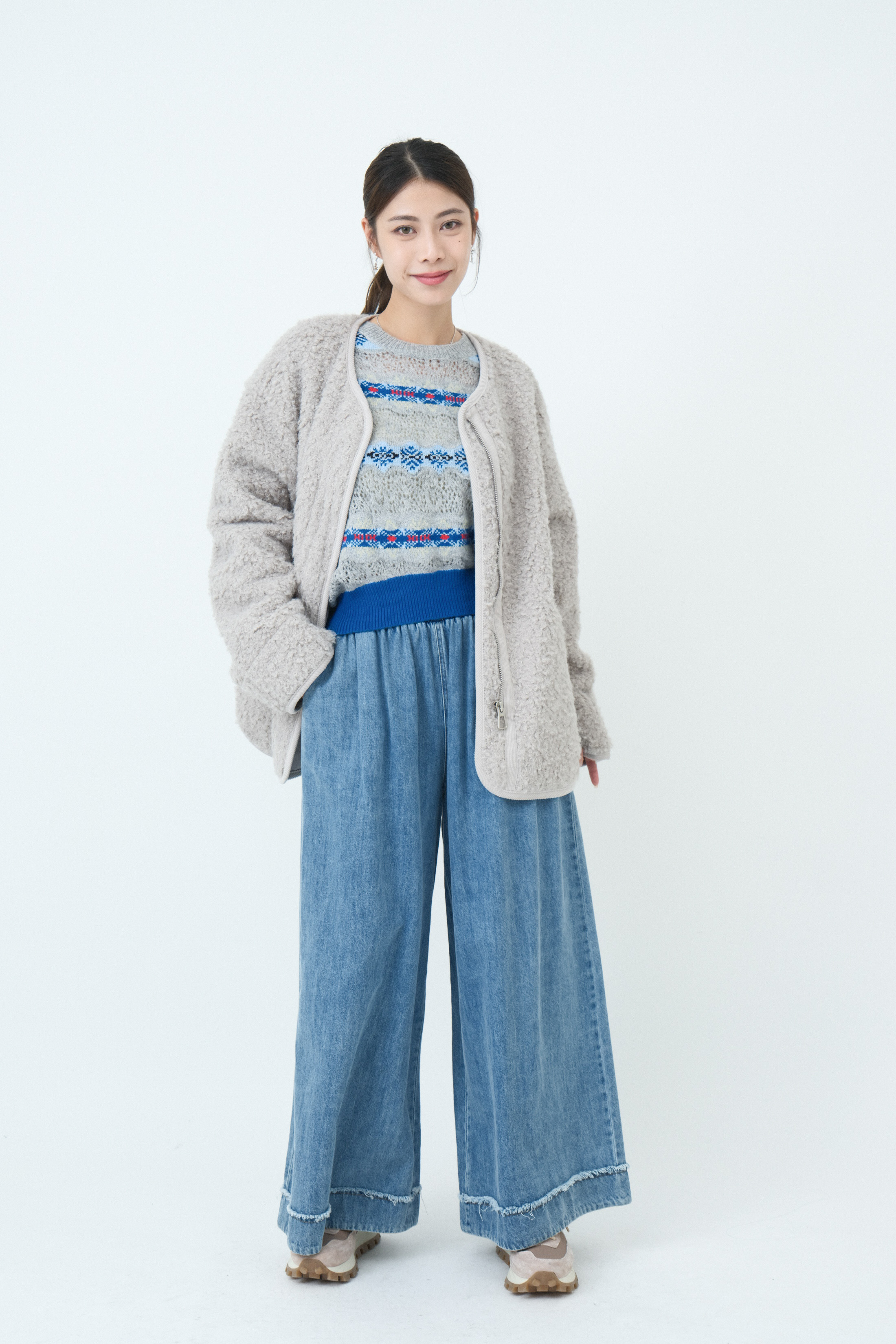 FW24_0250（外套＋上衣+牛仔褲）