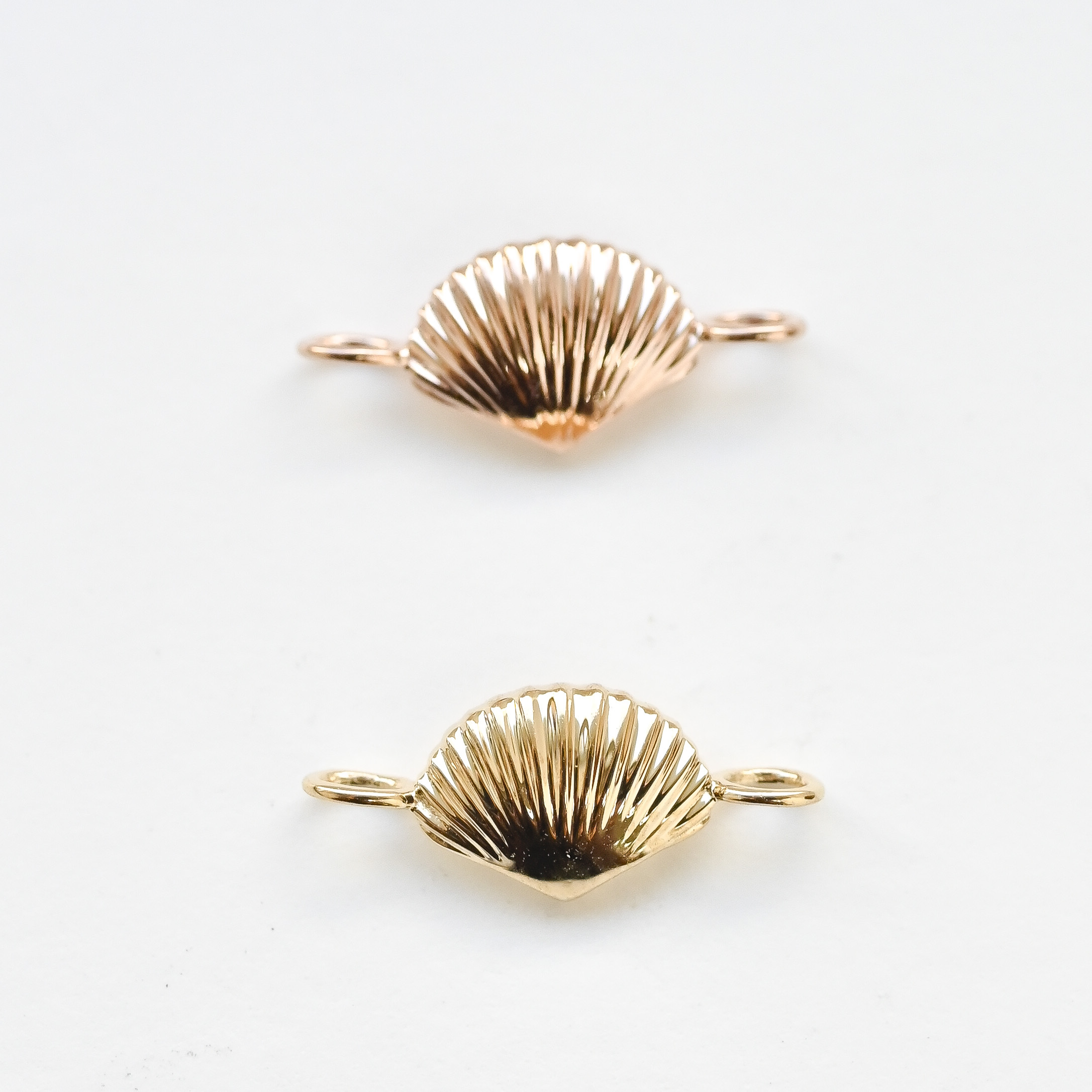 18K Shell String Bracelet