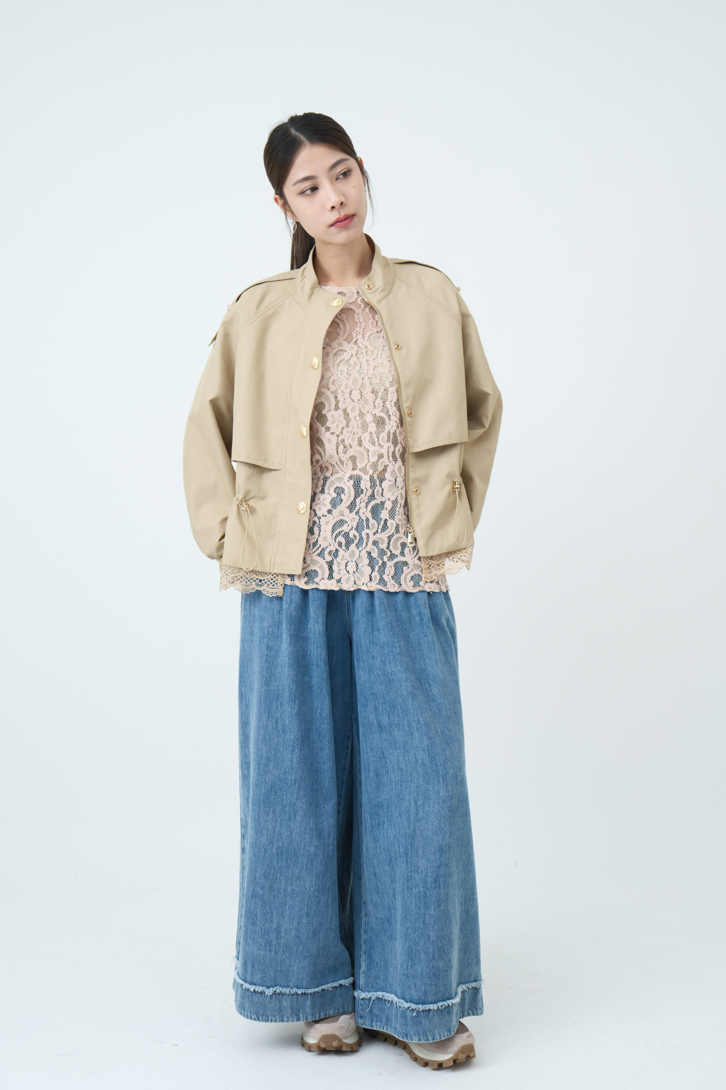 FW24_0251（外套＋上衣+牛仔褲）