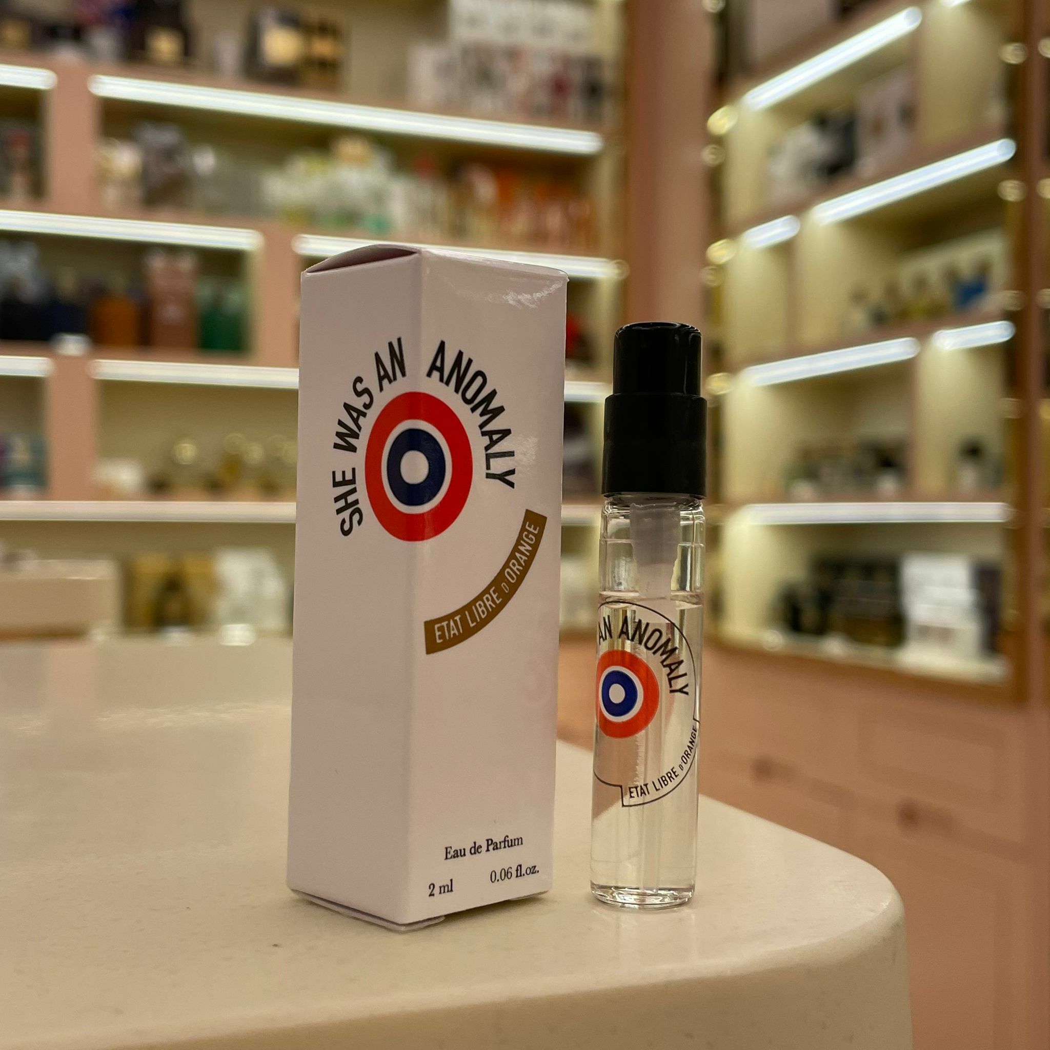 Etat Libre D'Orange She Was An AnomalyEDP 2ml vial