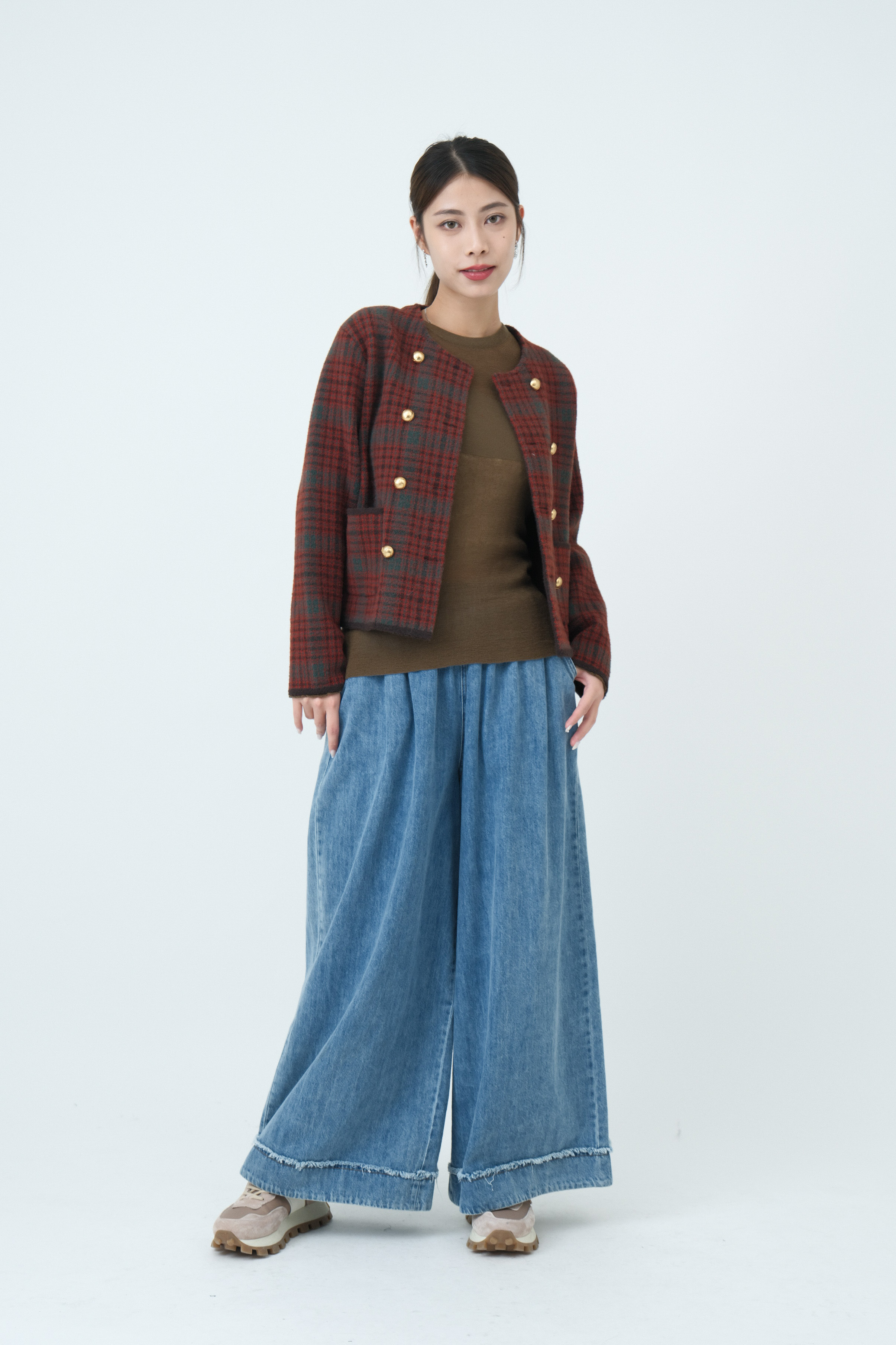 FW24_0252（外套＋上衣+牛仔褲）