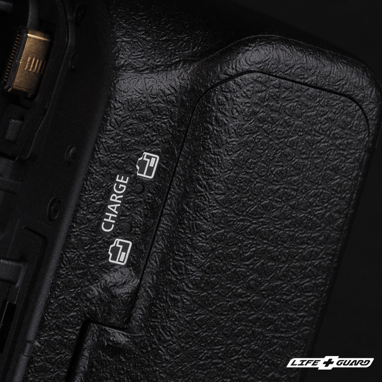 LIFE+GUARD 專用散熱風扇貼膜特寫，LIFE+GUARD 專機專屬設計開版