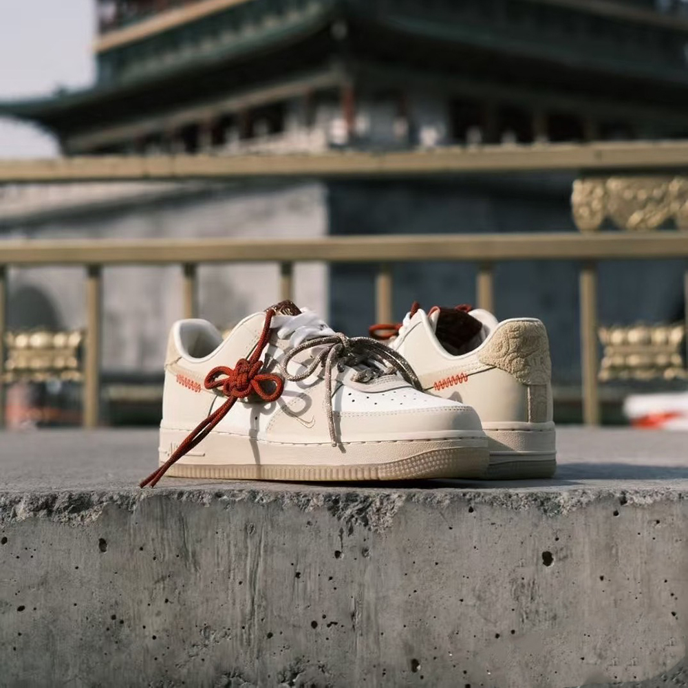 Nike Air Force 1 Low  “Year of the Snake” 蛇年限定 中國結 蛇紋 壓花 刺繡 卡其拼接 雙勾 小金勾 復古休閒鞋 HV5990-172