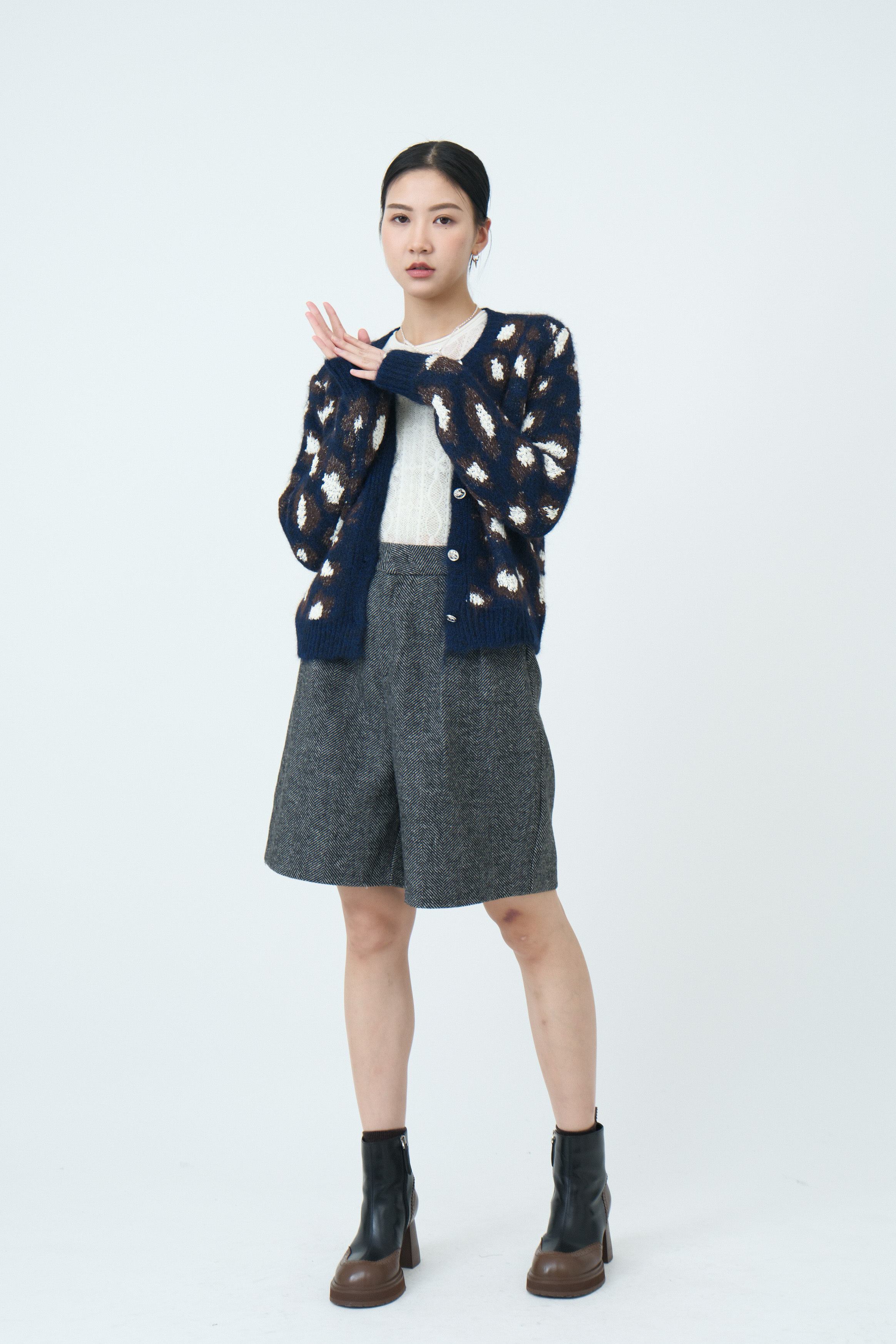 FW24_0255（外套＋上衣+短褲）