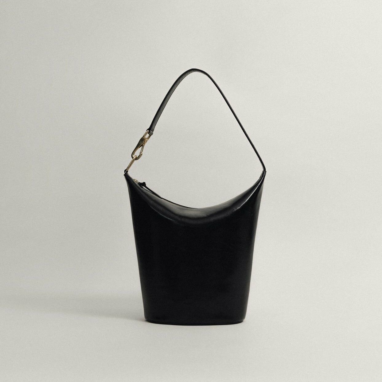 TOUT Y EST SAC TONNEAU