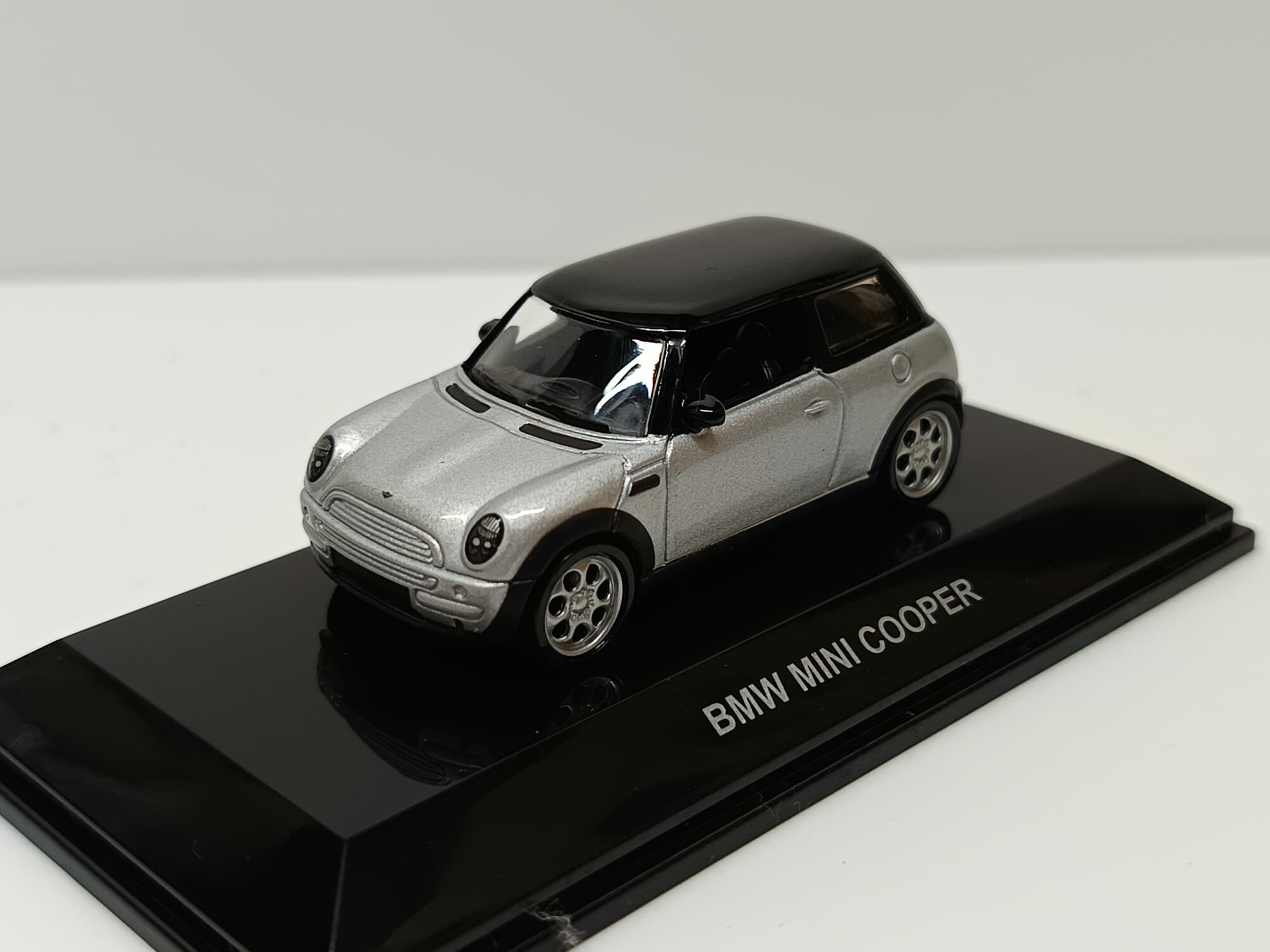 AUTOART BMW MINI COOPER(SILVER)