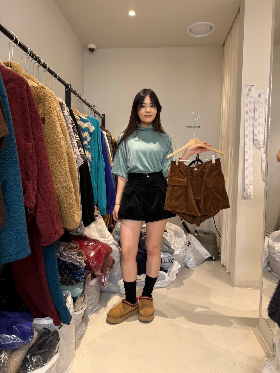 *最後現貨特價* PM3304 燈芯絨大口袋短褲 -啡色