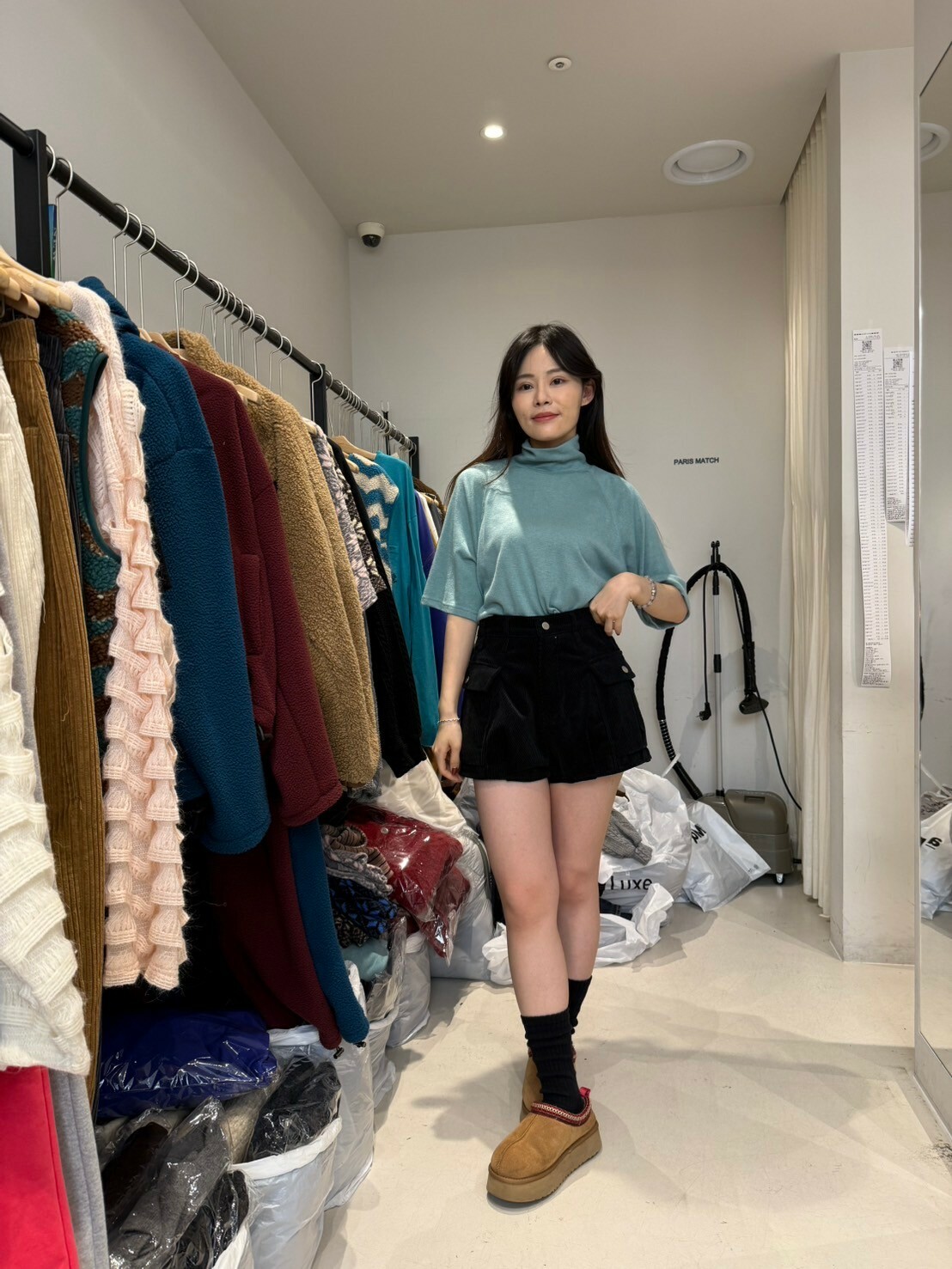 *最後現貨特價* PM3304 燈芯絨大口袋短褲 -啡色