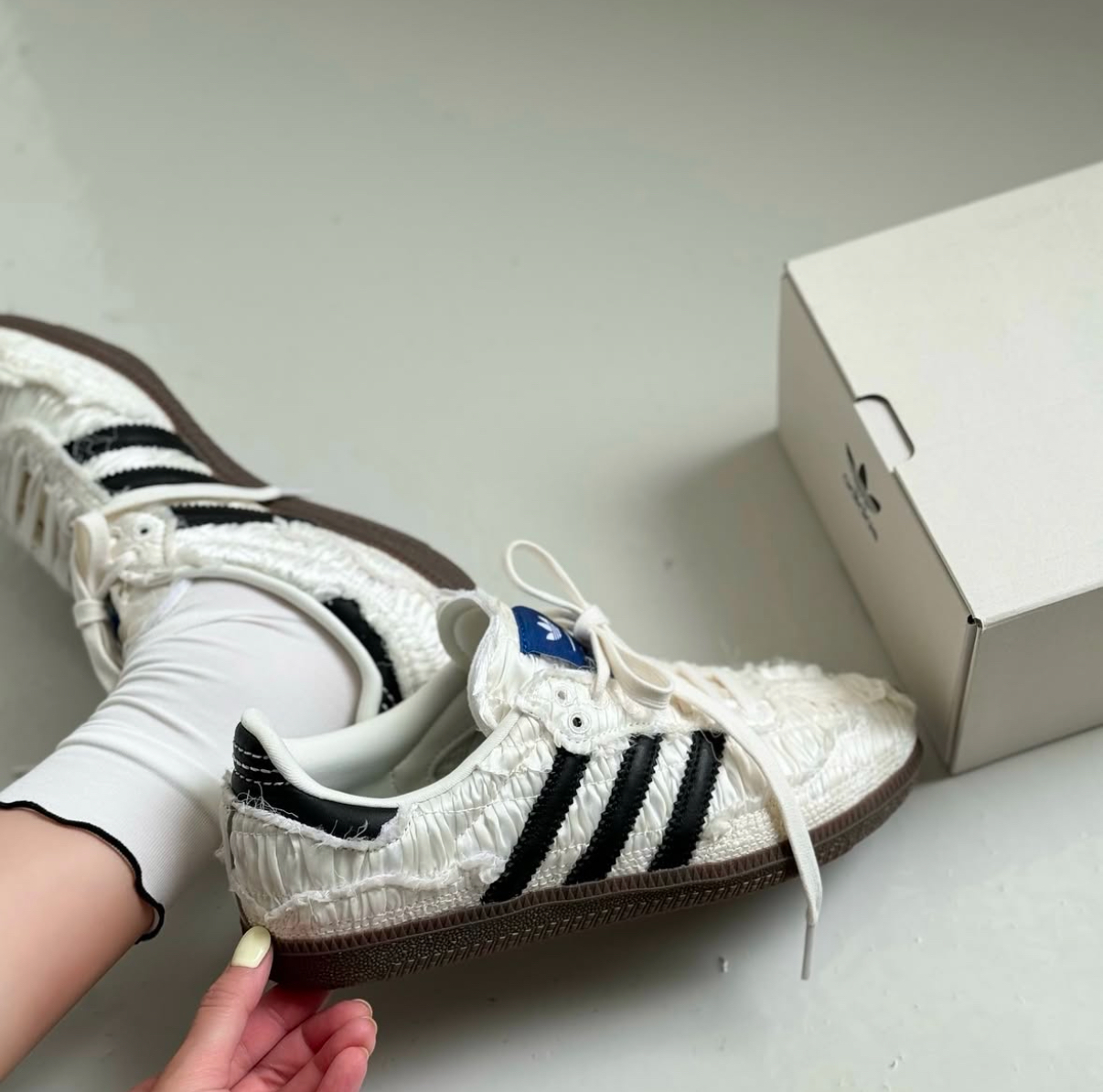 Caroline Hu x Adidas Samba OG 芭蕾風 蕾絲 白色 絲綢 復古 德訓鞋 聯名款 JQ4748/預購