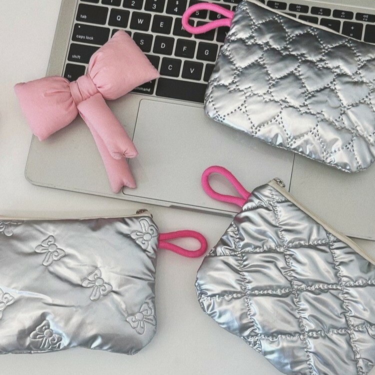 《5392》ins菱格銀色愛心可愛隨身包