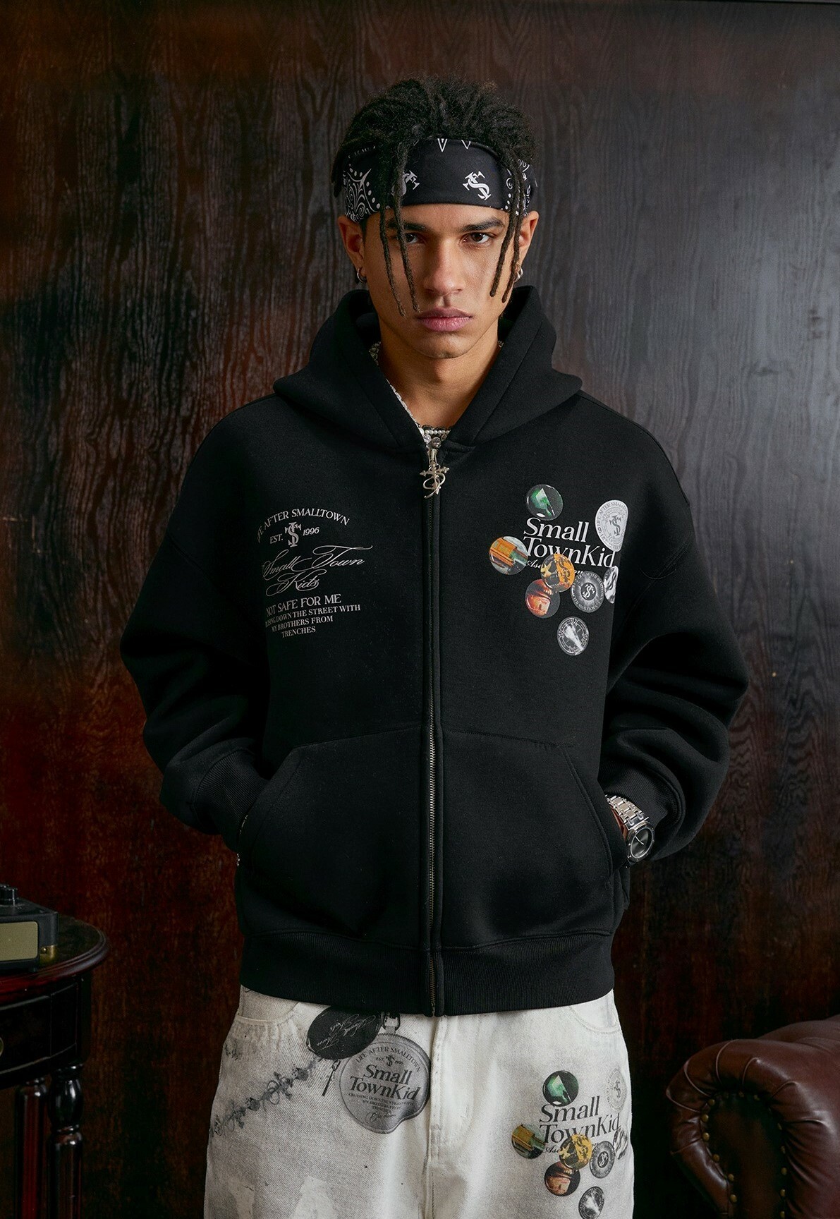 STK SmallTownKid 徽章印花 空氣層連帽外套