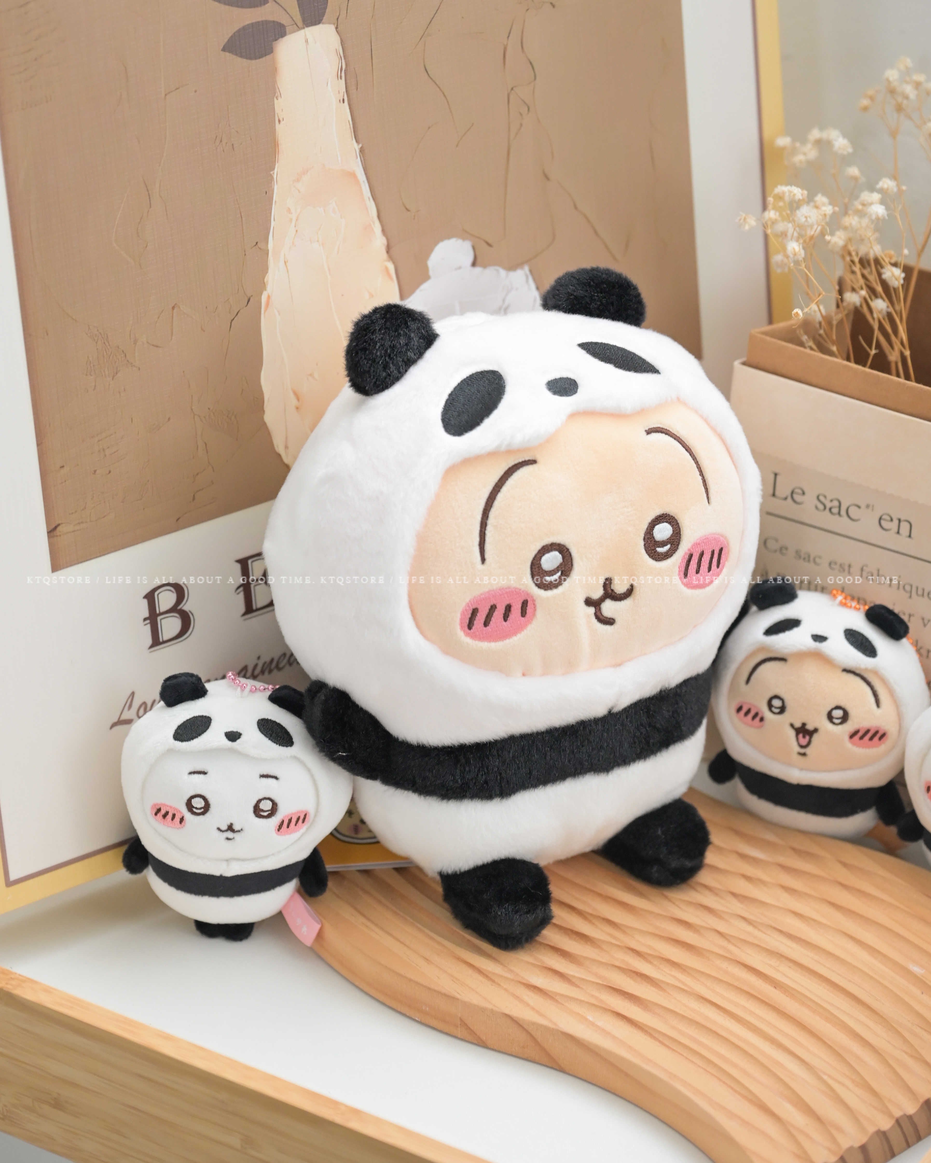 KTQ STORE ‧ 日本 Chiikawa 吉伊卡哇 熊貓系列 成都限定 吊飾 S娃娃
