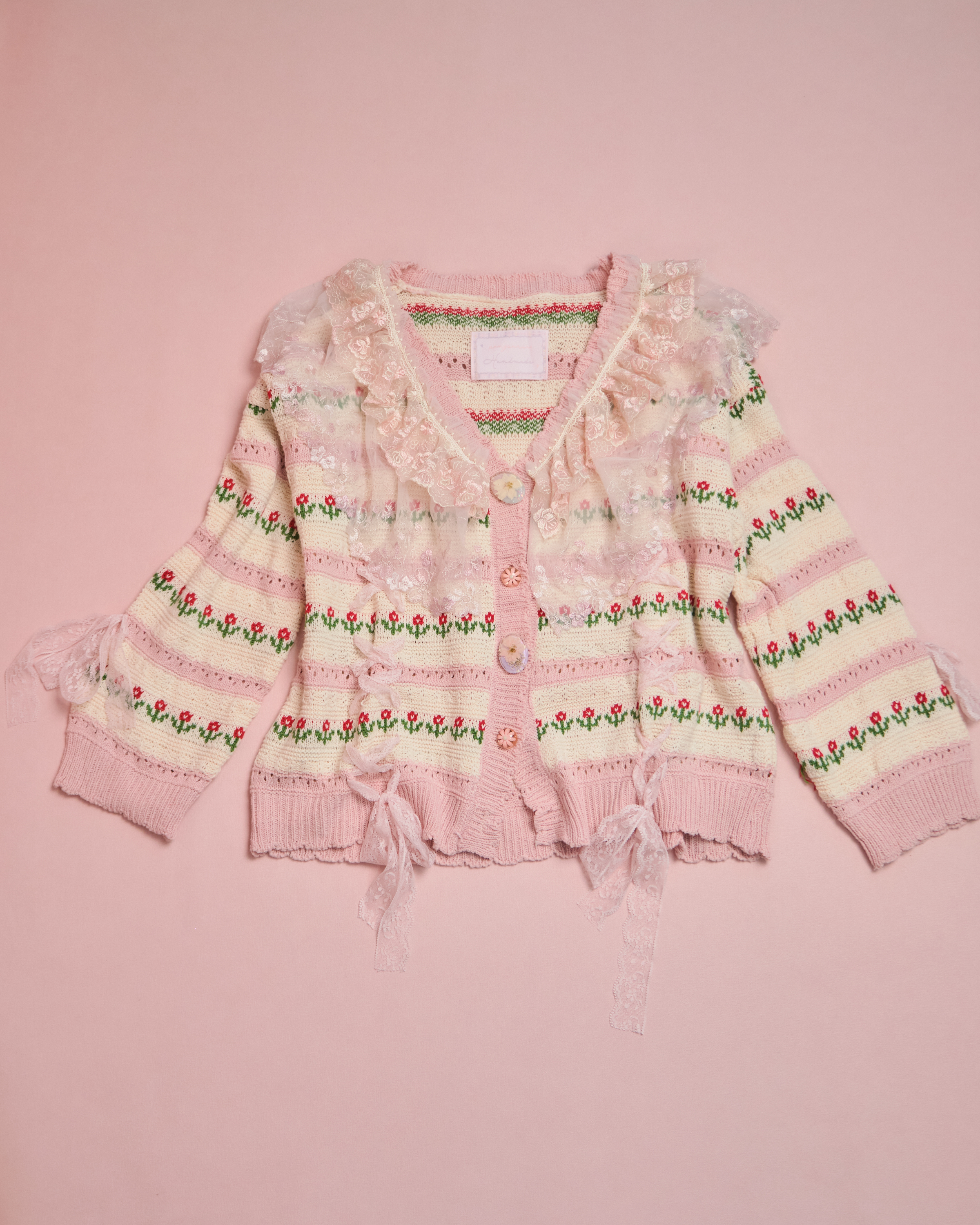 11615 Resin Flower Button Laced Sweater