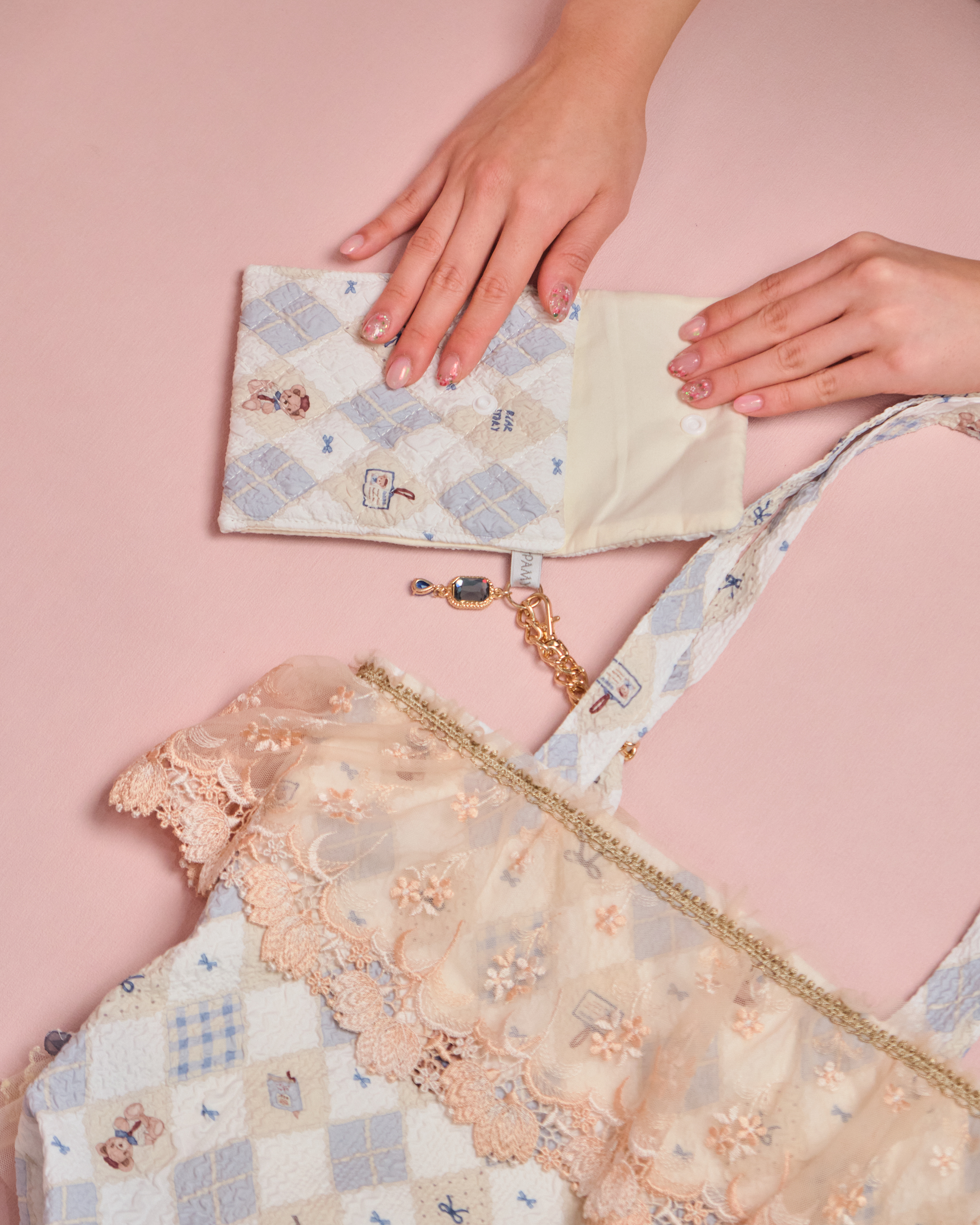 11609 Pastoral Style Laced Tote Bag with Detachable Mini Bag Set