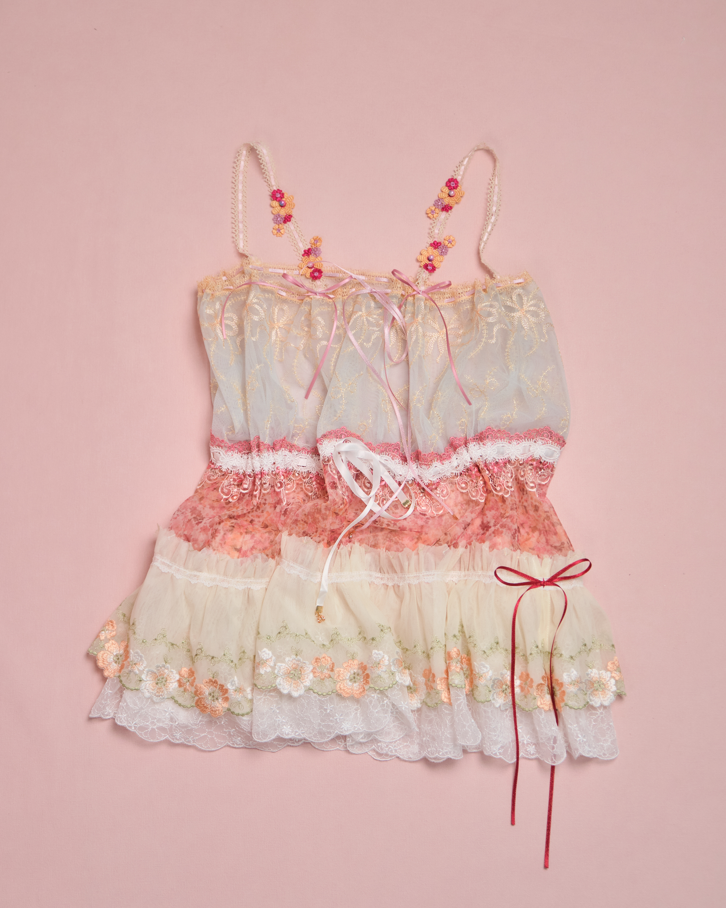 11648 Suitable For All Seasons Classic Laced Top