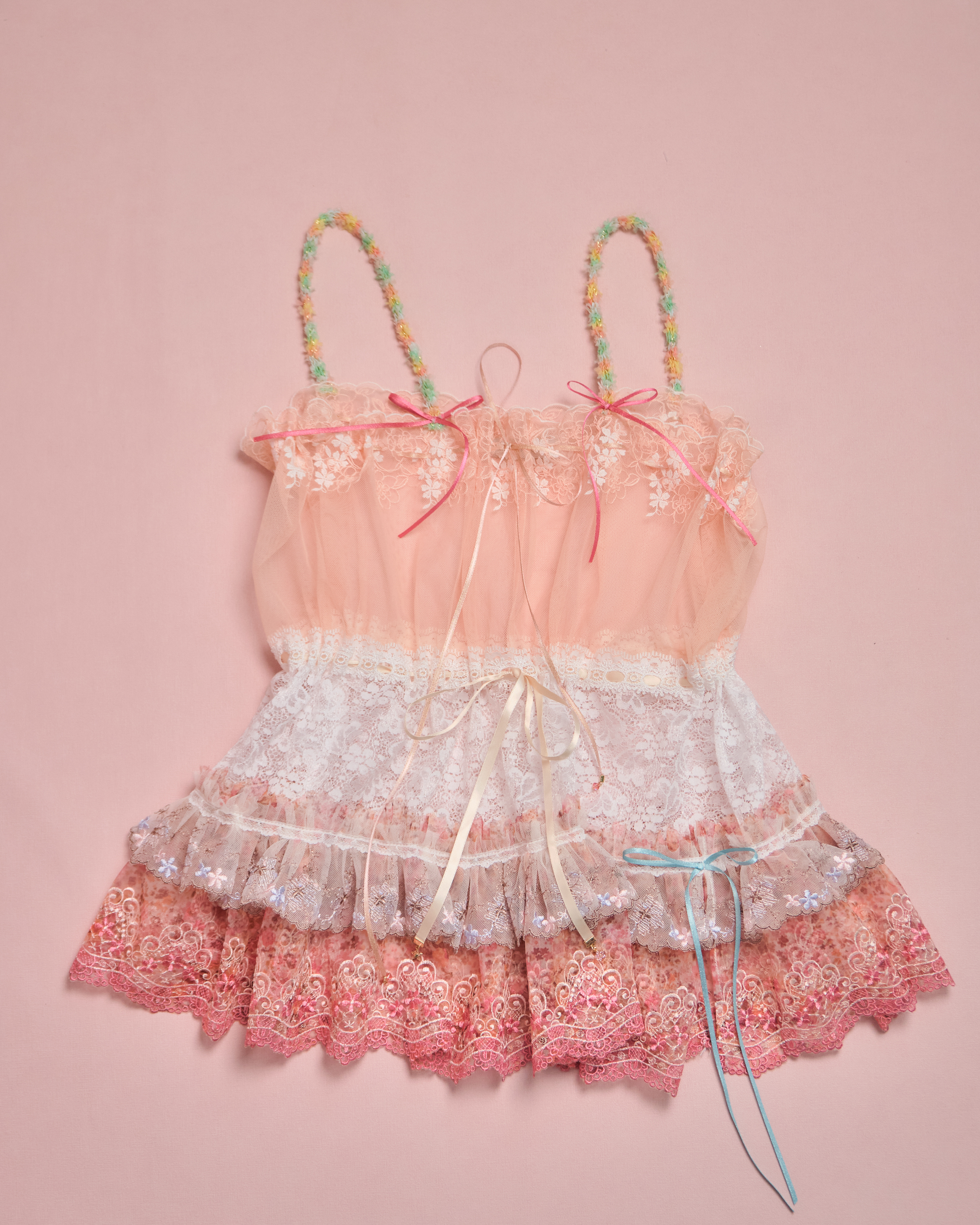 11650 Suitable For All Seasons Classic Laced Top