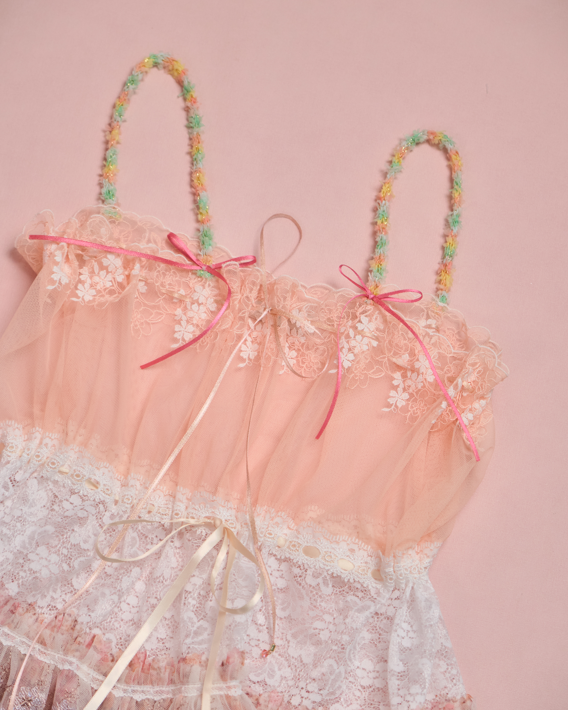 11650 Suitable For All Seasons Classic Laced Top