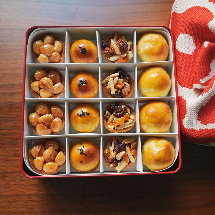 【門市取貨】 2026春節限定聯名款．HORSE馬上來禮盒 / 16入(常溫出貨)