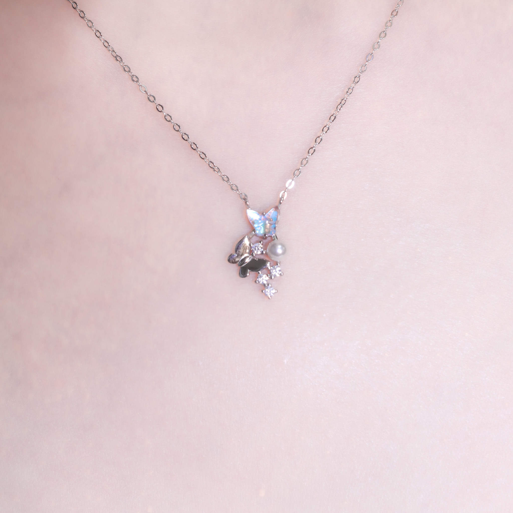 | 925純銀・白金・琉璃 | 漫藍蝴蝶珍貴小夢項鍊 | NE1262 |