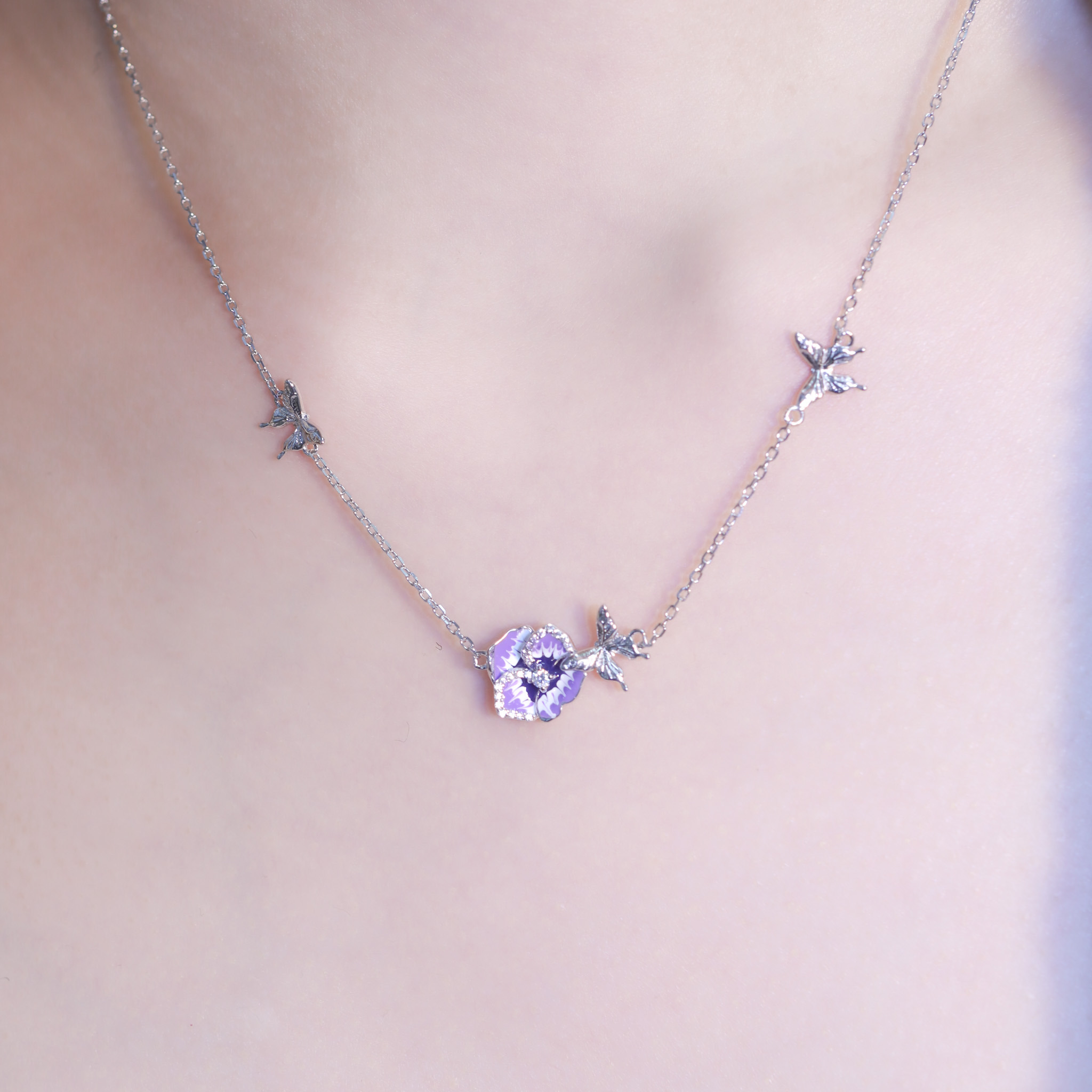 | 925純銀・白金 | 漫紫鳶花團項鍊 | NE1277 |