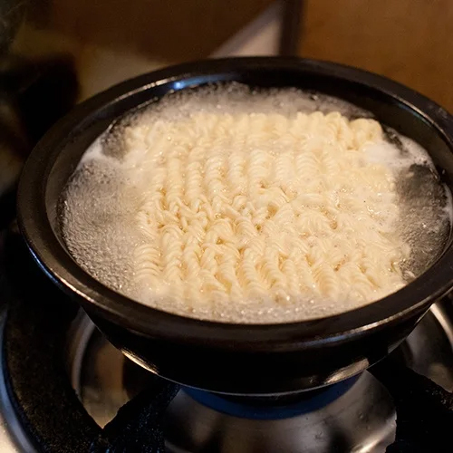 4th-market - 泡麵土鍋