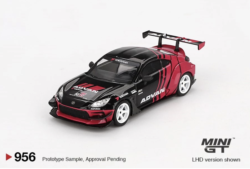 【預訂】Mini GT #956 Toyota GR86 HKS TYPE R ADVAN 2022 Tokyo Auto Salon