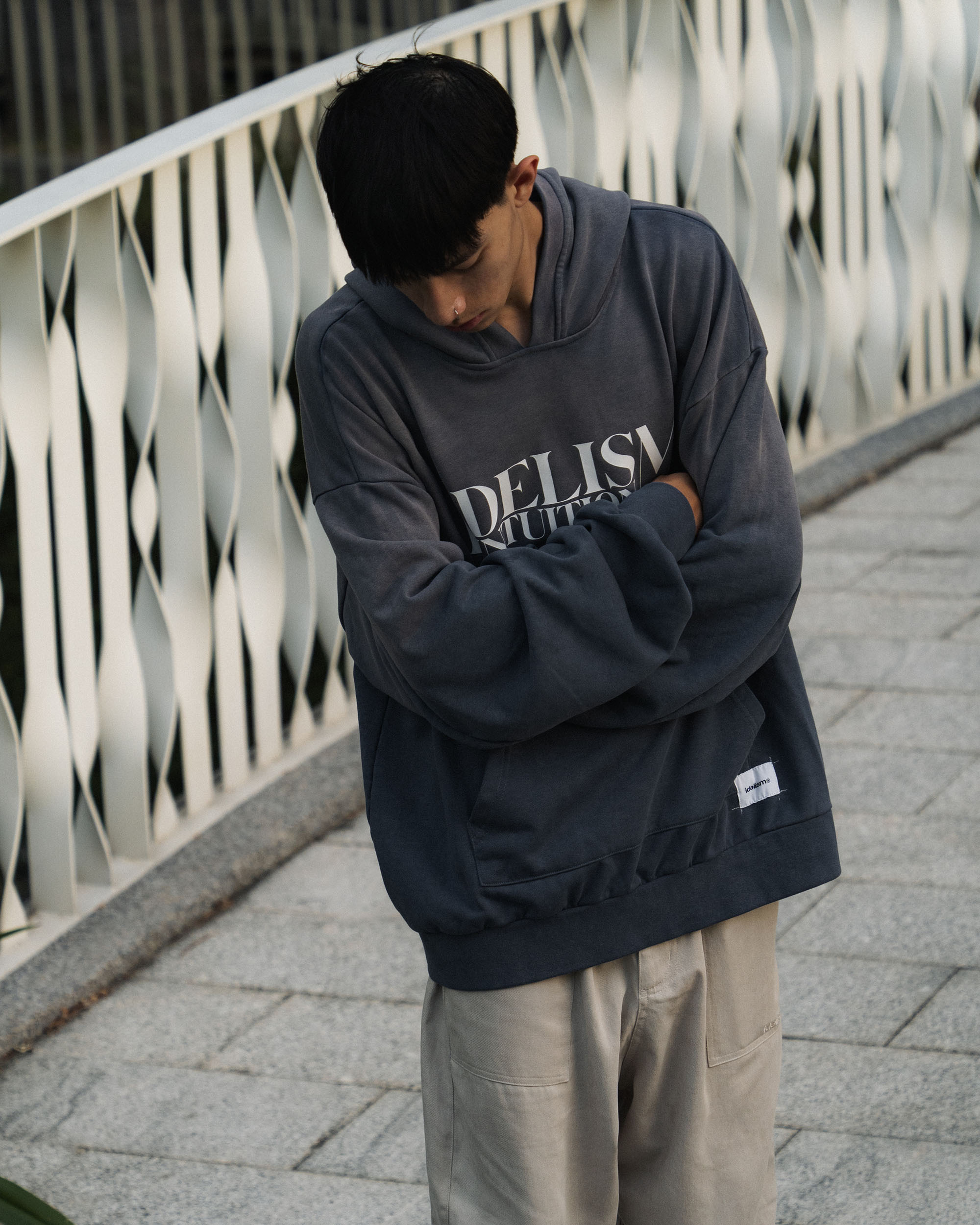 idealism Gradient Hoodie 藍色 黑色 異材質拼接 漸洗連帽衛衣【ID24046】