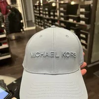 [S] MICHAEL KORS OT4003435Z FALL 24 CAP,PALE BLUE, 197005319173 (SMK1098)