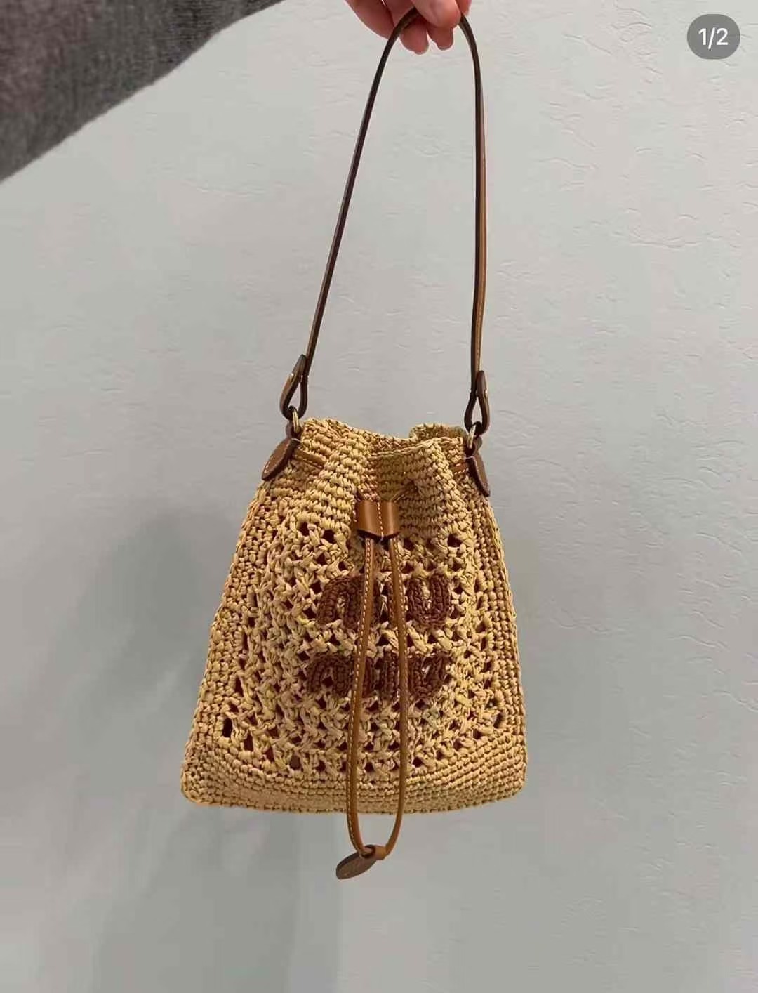 MiuMiu 新款草編鏤空字母手提包 5ND0162DO1F0A5T-T