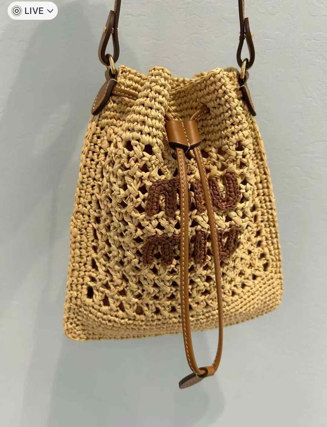 MiuMiu 新款草編鏤空字母手提包 5ND0162DO1F0A5T-T