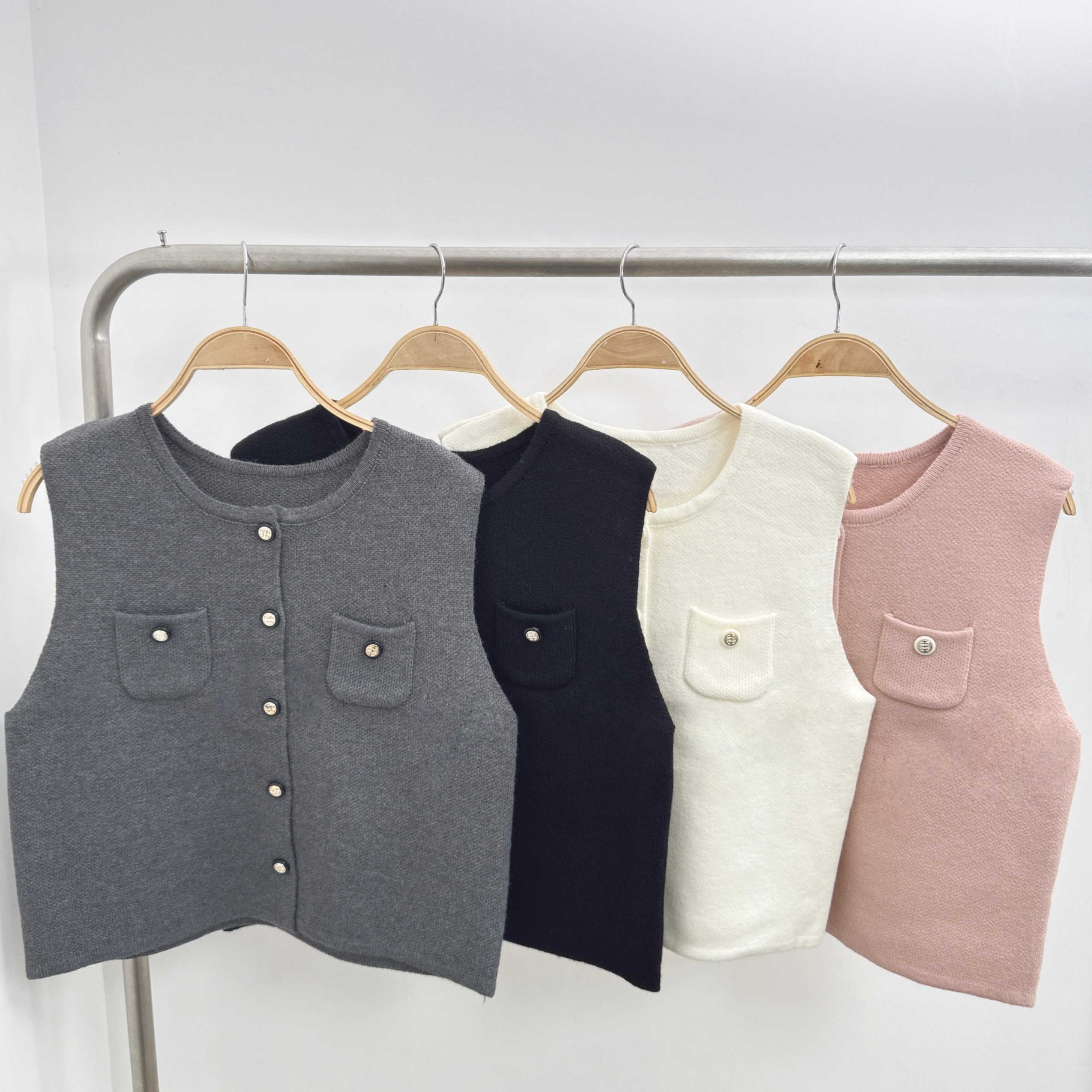 復古鈕馬甲冷背心 (Y55-Y58)