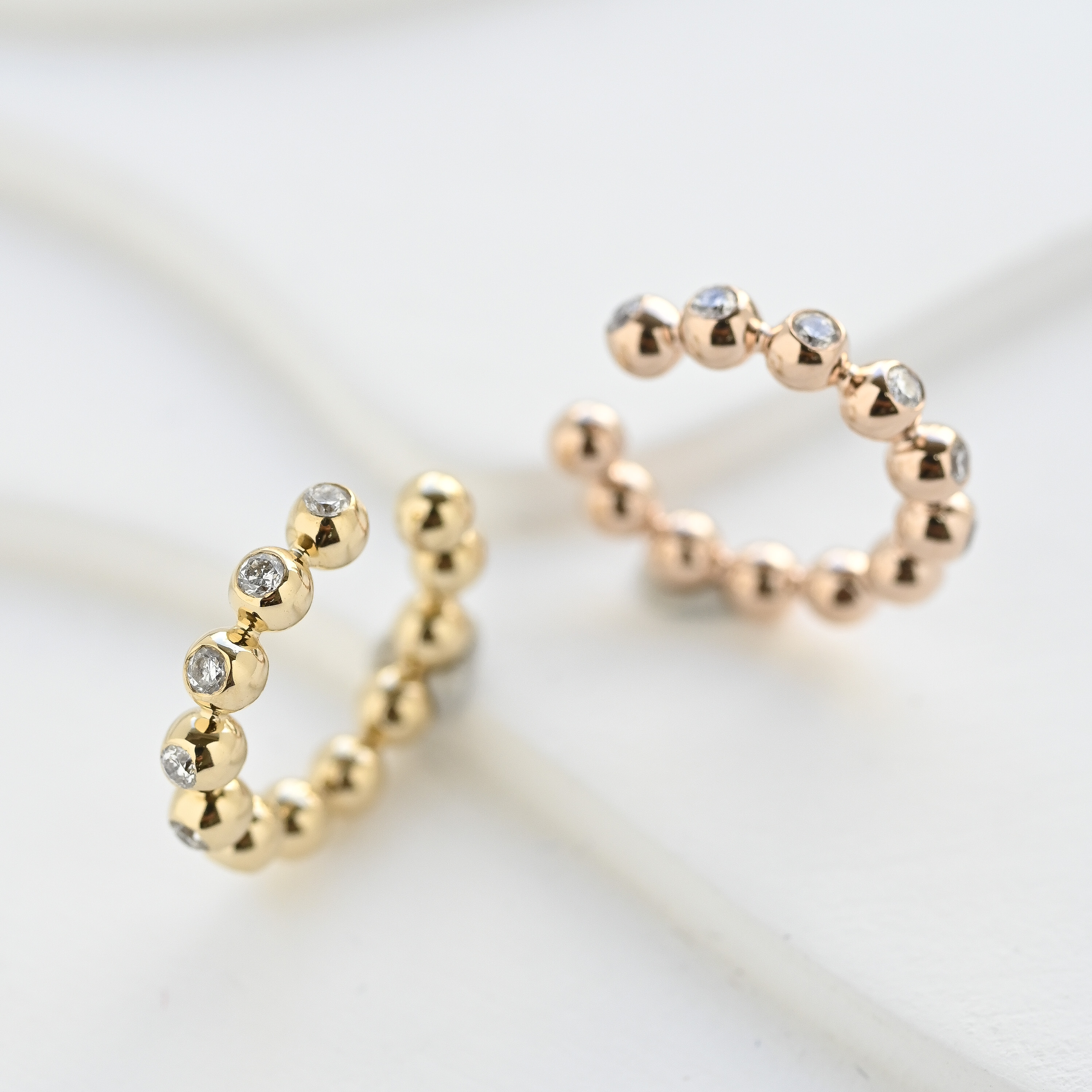 18K 2 way Ball Ball dot Diamond Ear Cuff