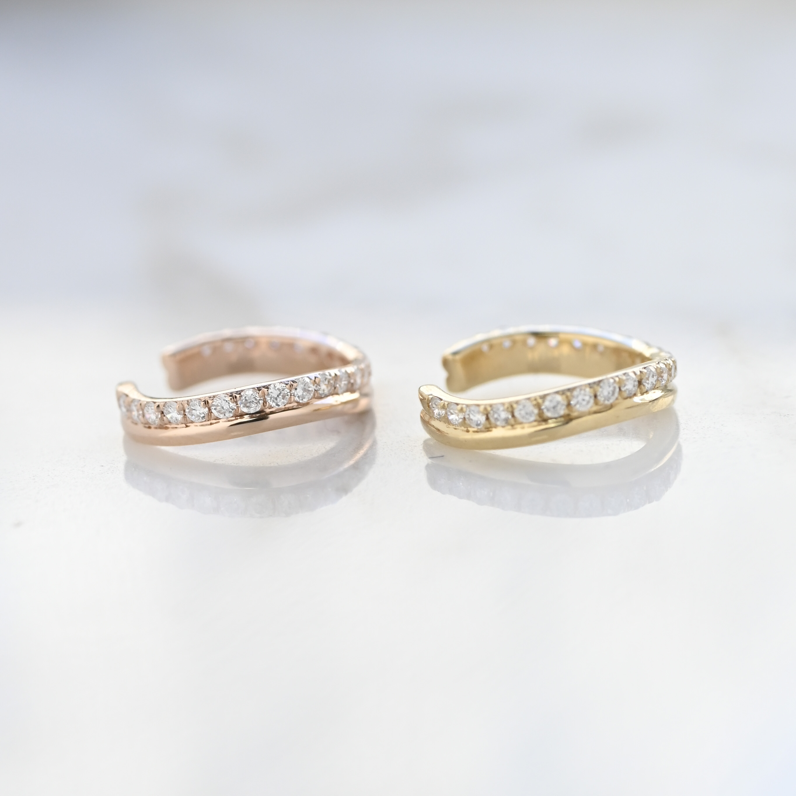 18K Curva Diamond Ear Cuff